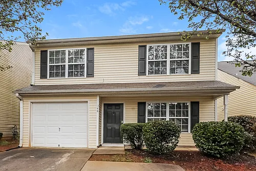 348 Coral Cir Photo 1