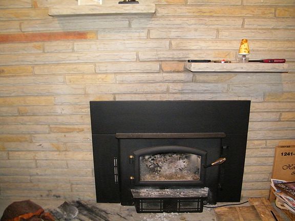 2nd image of 99 Lakeview Ln