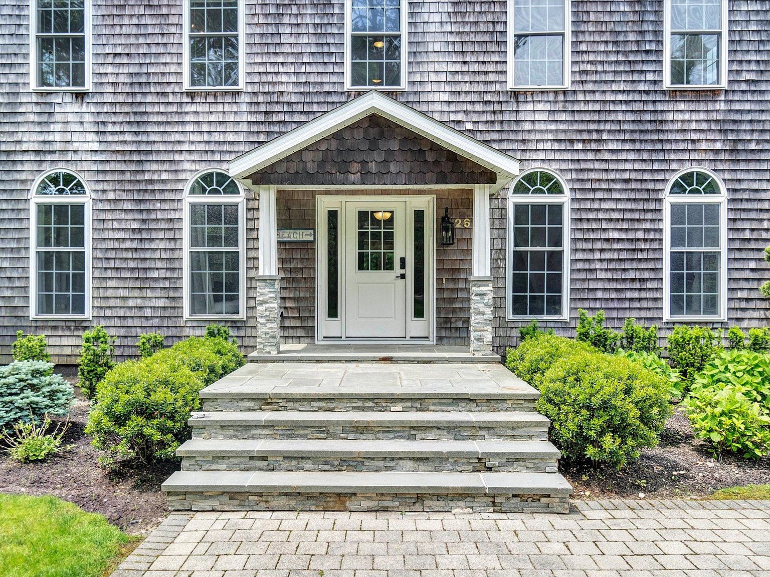 26 Box Tree Rd, East Quogue, NY 11942 | MLS #387070 | Zillow