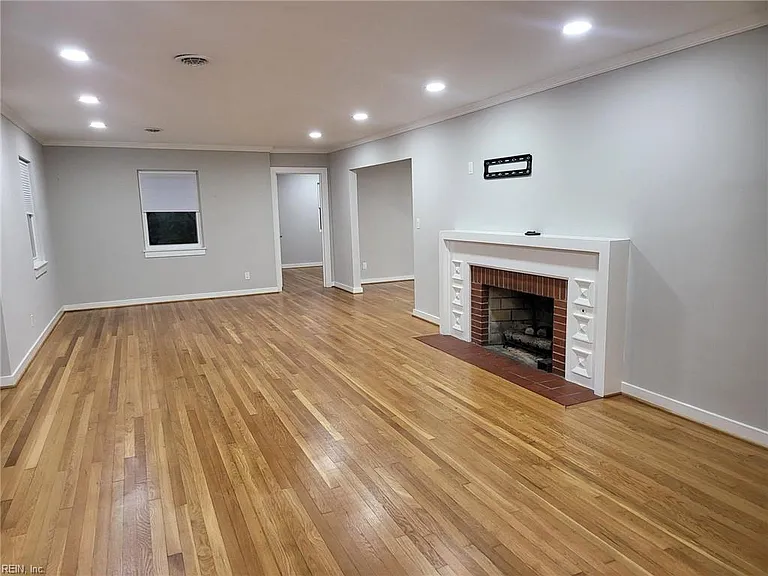 1 Sir Francis Wyatt Pl — Photo 11
