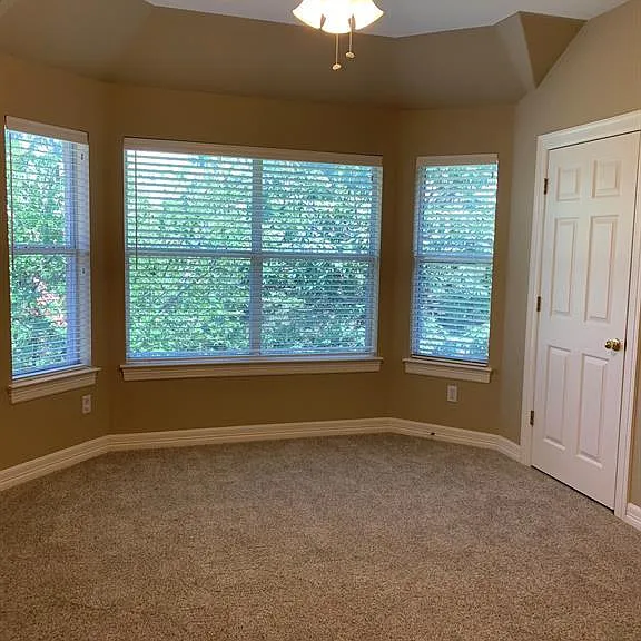 9913 Bundoran Dr — Photo 23