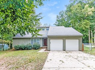 2201 Mary Ann Dr, Charlotte, NC 28214