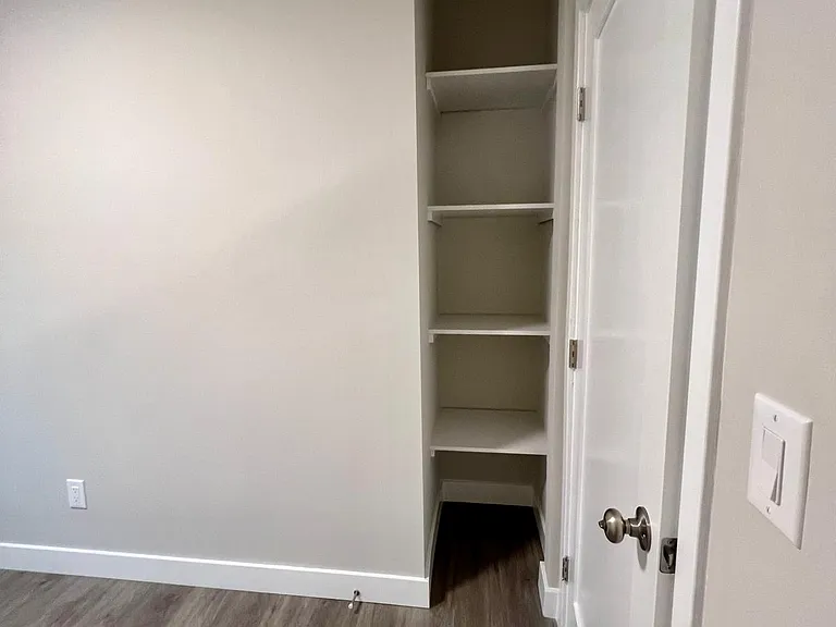 4701 9th Ave #4701 — Photo 36