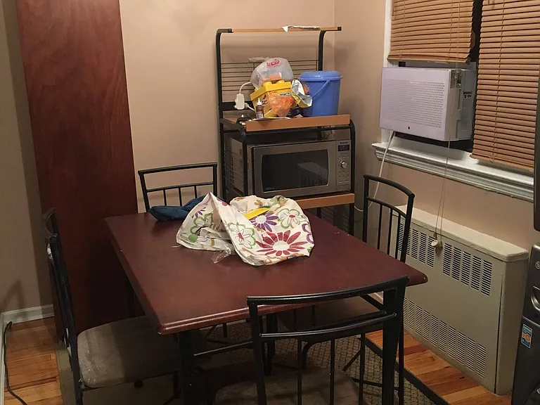 12 Lawrence Dr #B — Photo 3