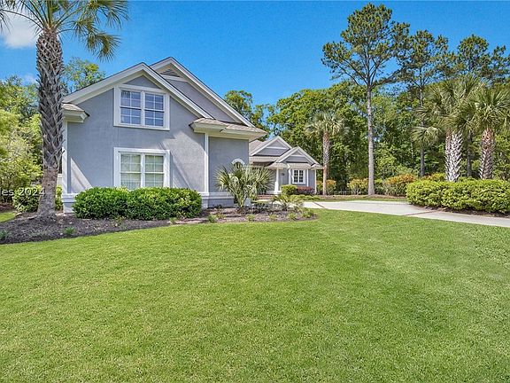 2nd image of 120 Hampton Hall Blvd