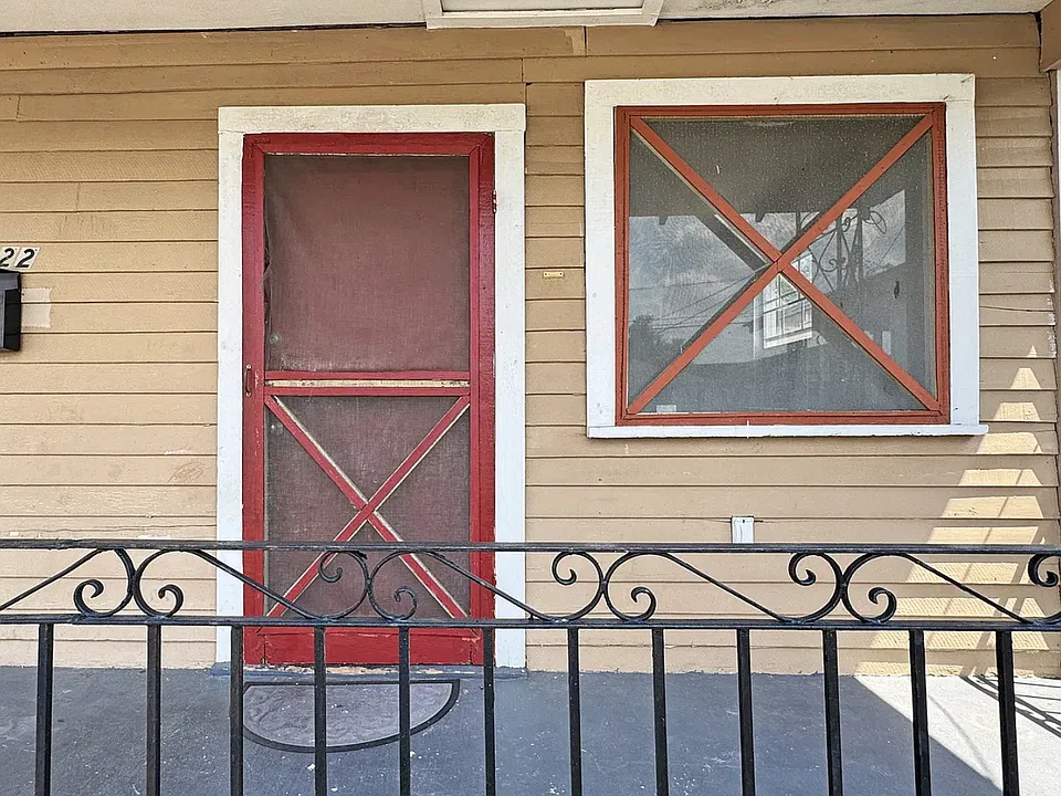 322 Leboeuf St