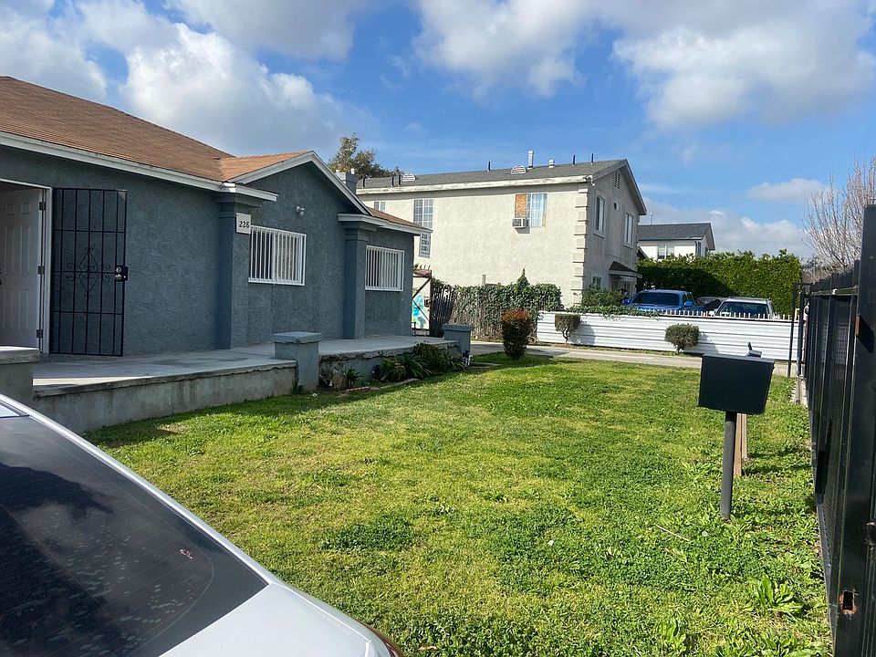 1st image of 228 E 119th St