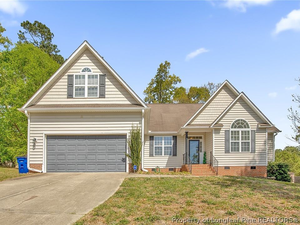 1st image of 130 Sweetgum Ct