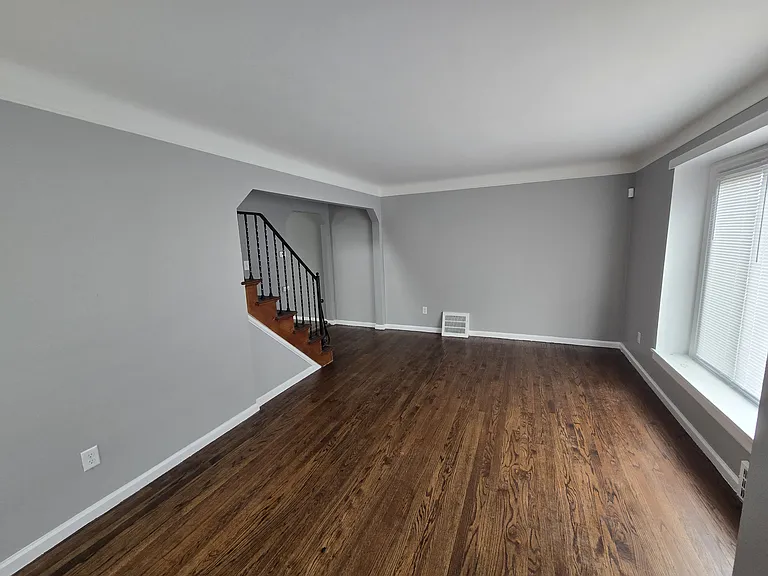 19605 Ryan Rd — Photo 9