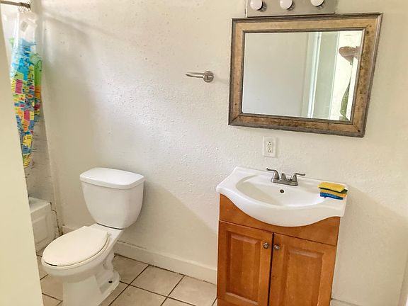 4th image of 1341 Marigny St