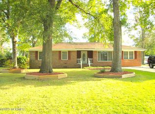 68 Vandergrift Dr, Jacksonville, NC 28540