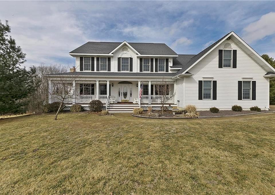 2nd image of 3715 Whistlers Way Ct