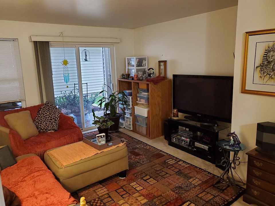 1st image of 7345 NE 175th St APT 101