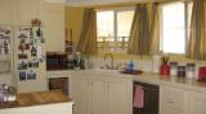 Kitchen Sink Area