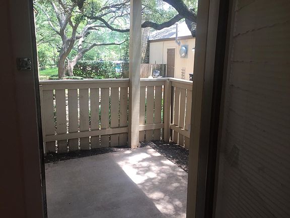 Laundry room and pool steps away