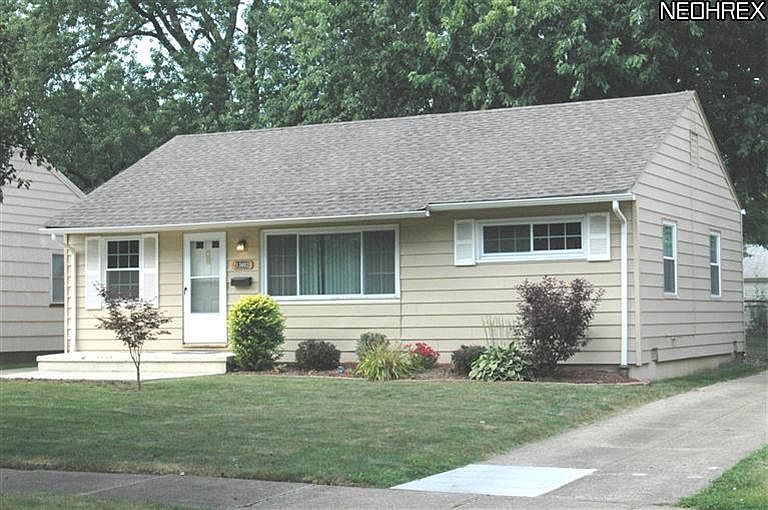1st image of 13802 Elsetta Ave