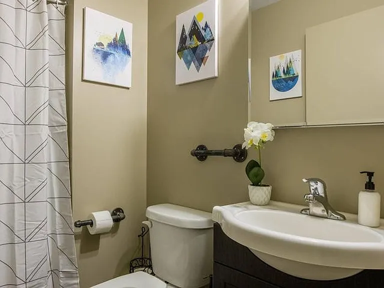 2320 Lofts — Photo 44
