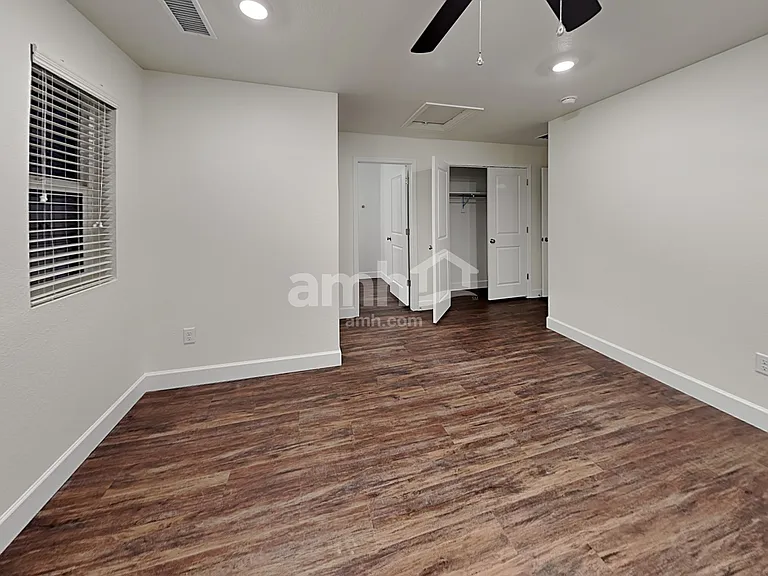 14922 W 82nd Pl — Photo 9