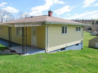77622 Lamborn Rd, Cadiz, OH 43907