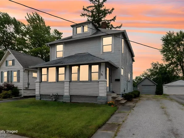 21 Lincoln Ave, Berea, OH 44017