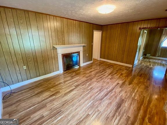 5th image of 11 Commerce Ct #6