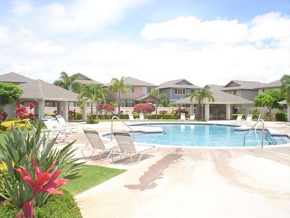 Community Pool & Rec. Center