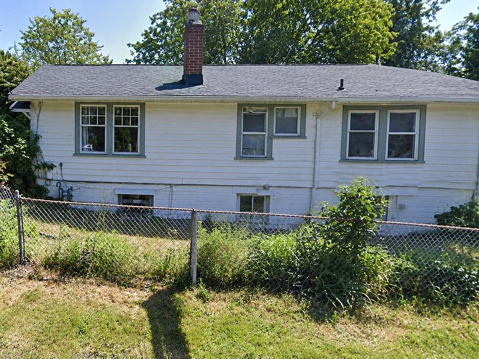 1st image of 634 Rochester Ave