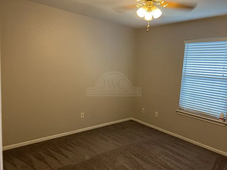 601 N Main St, Copperas Cove — Photo 19