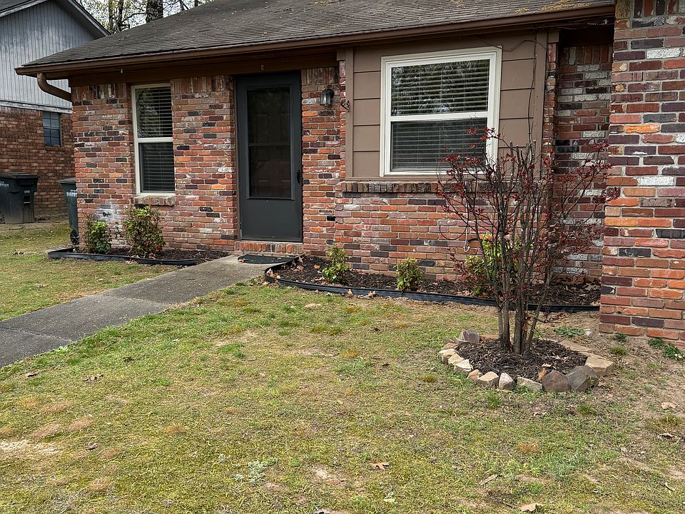 1st image of 123 Chiliwood Ln APT A