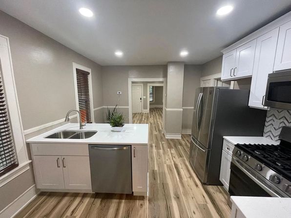 946 Sigsbee St SE #1