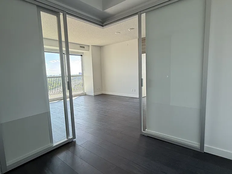18 Esther Shiner Blvd #3202 — Photo 18