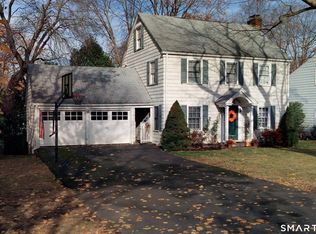 90 Toilsome Hill Rd, Fairfield, CT 06825