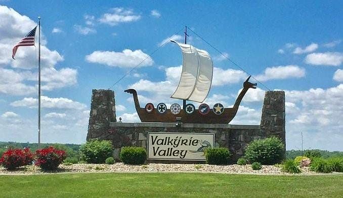 1st image of Lake Viking Ter