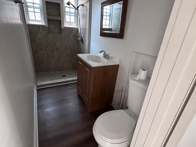3349 Brayton Ave — Photo 7