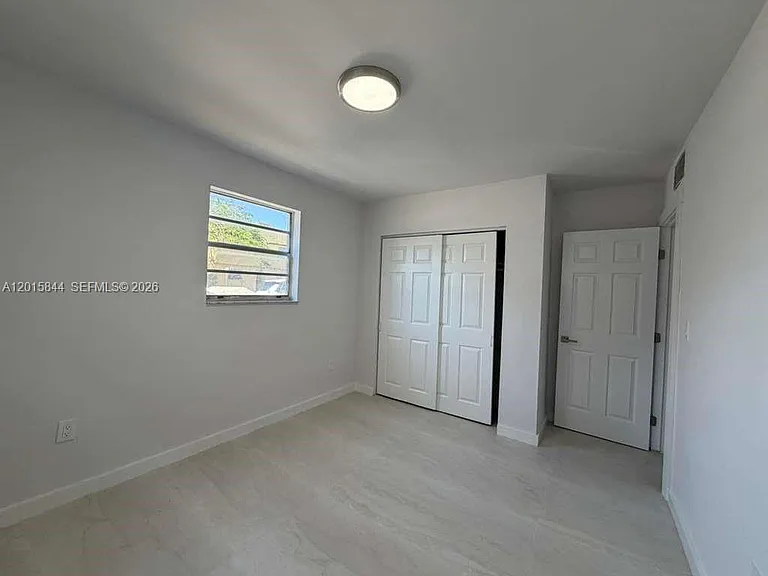 1461 SW 7th St #1 — Photo 3