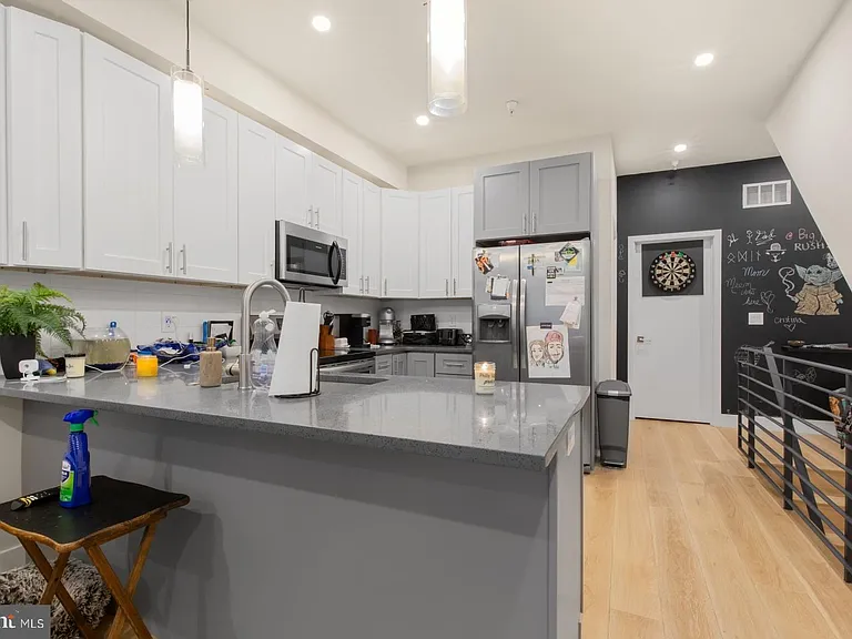 1702 Point Breeze Ave #A — Photo 5