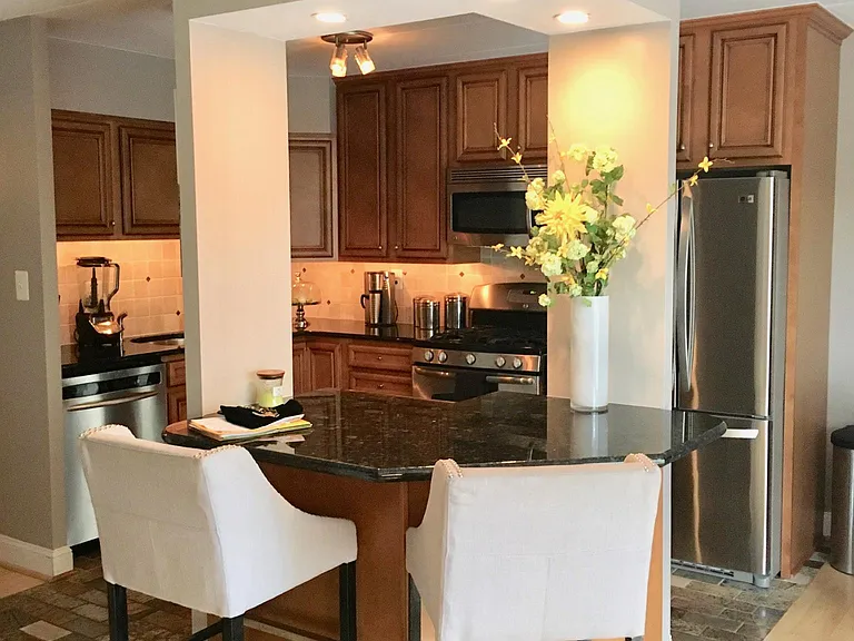 2632 Wagon Dr #1B — Photo 5