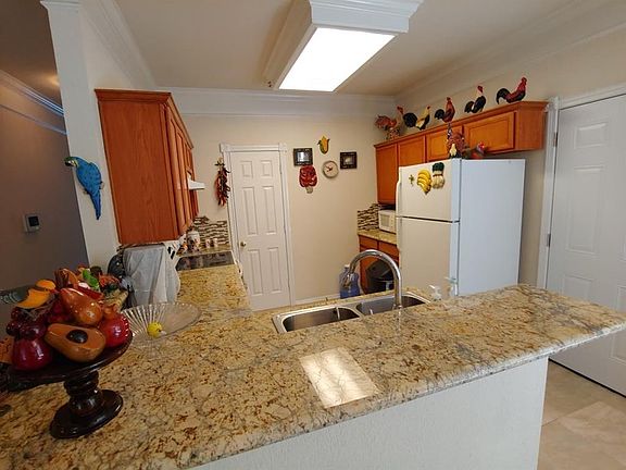 4th image of 14703 Mesita Dr