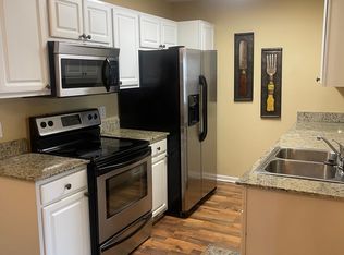 527 Third Loop Rd E, Florence, SC 29505