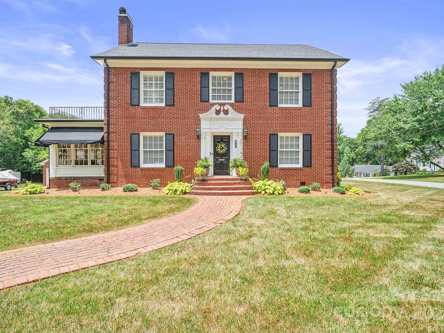 827 N Oak St, Lincolnton, NC 28092 Zillow