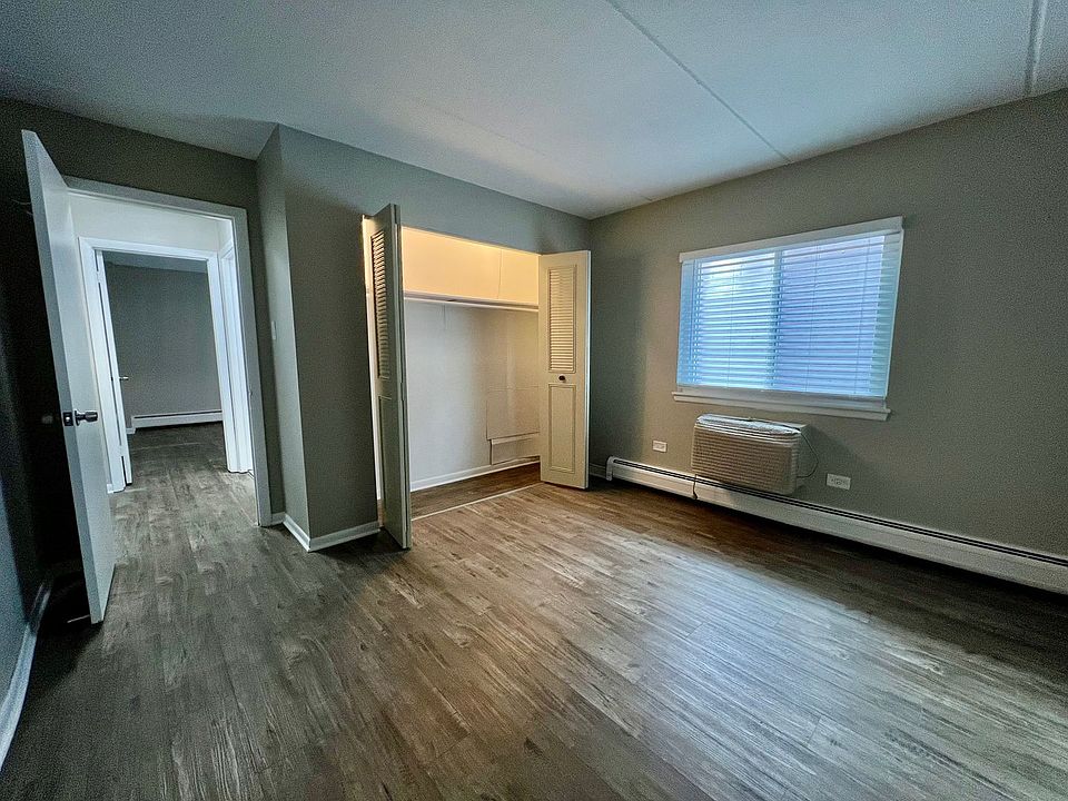 Lakehurst Commons 170 E Lake St Elmhurst IL Zillow