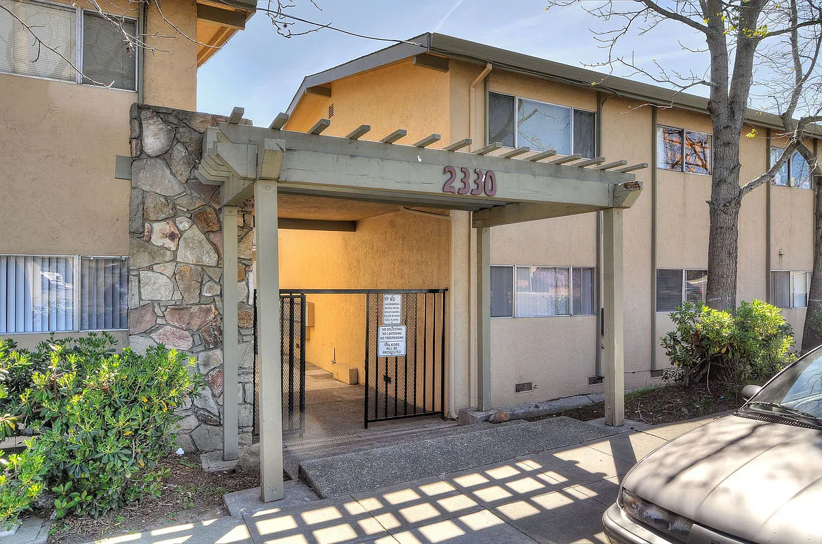 2330 Church Ln — Photo 1