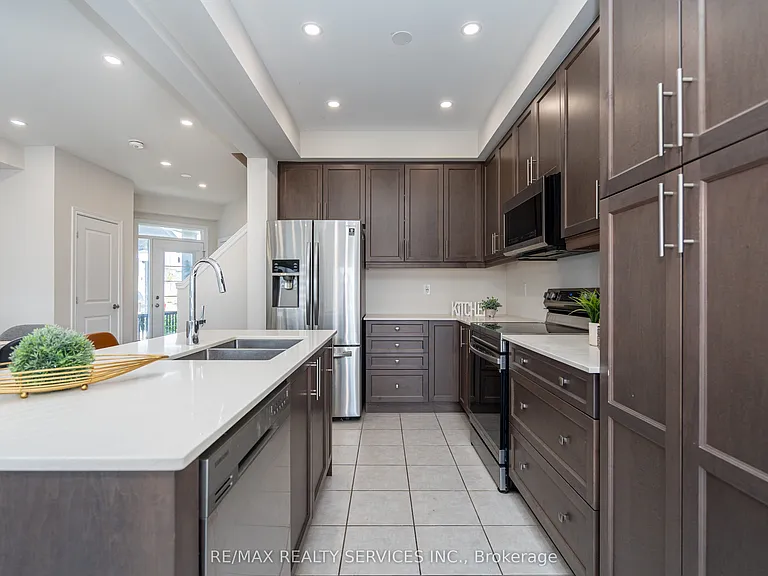 7 Baker Ln — Photo 21