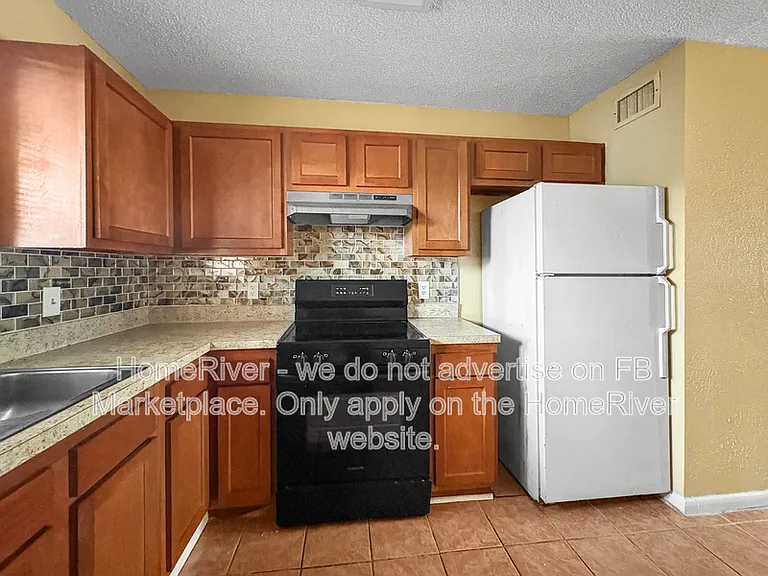5332 Westchase Ct #3 — Photo 3