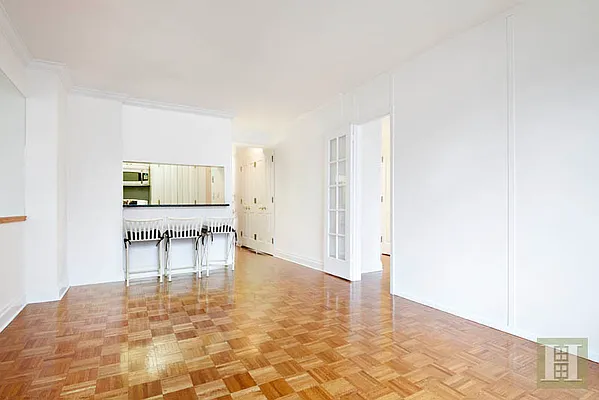 Rented by Halstead Real Estate | media 14