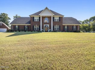 681 Gaines Rd, Hernando, MS 38632