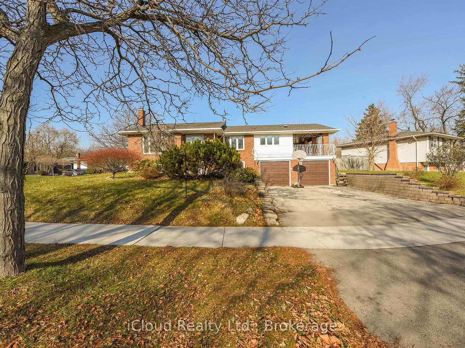 3 bed, $2,600 — Photo 2