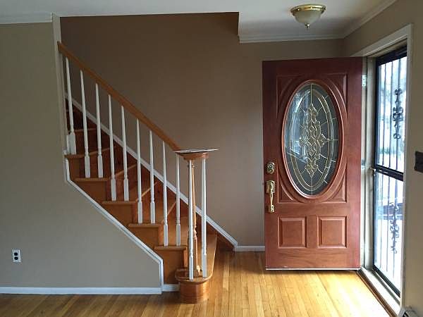 1st image of 344 Sommerville Pl #1