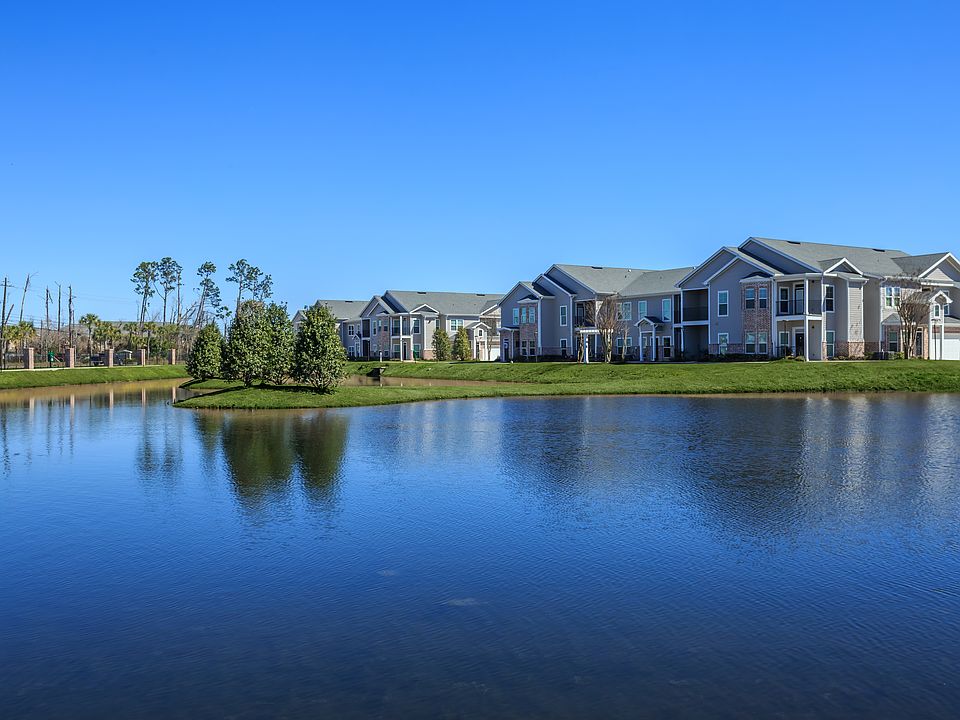 The Enclave community pond, "The Frogs Folly"
