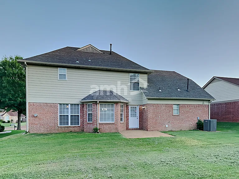 7748 Parkmont Dr — Photo 21
